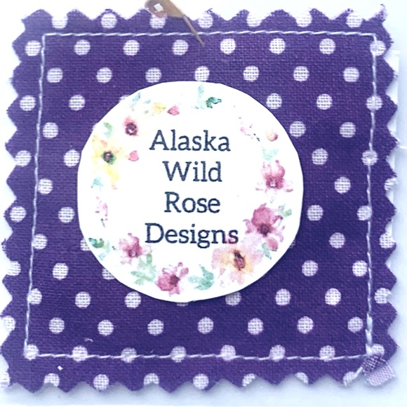 Pocket Prayer Quilts Christian Cross sewn inside. Dark blue polkadot pattern. - Picture 1 of 5